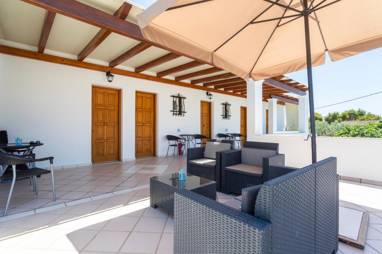 Villa Kriezi Спетсес Экстерьер фото